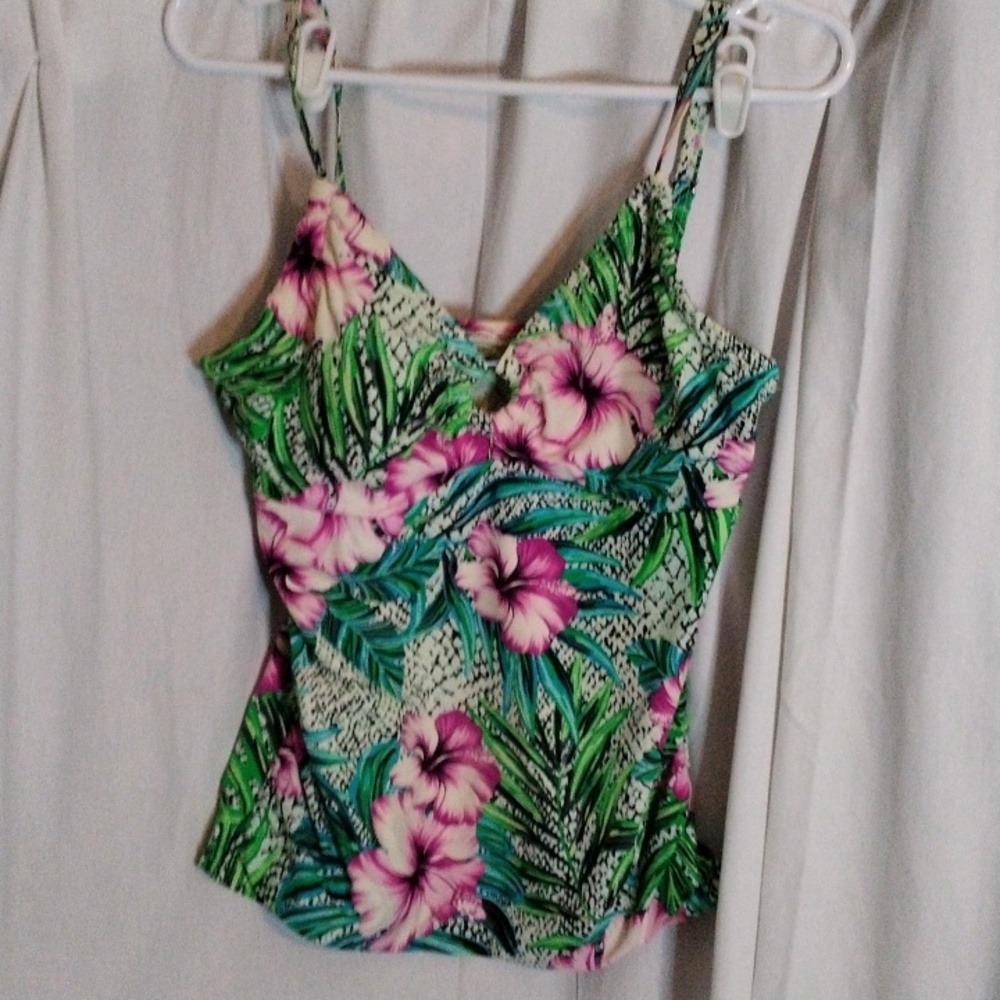 3/$20 St. John's Bay bathing suit top